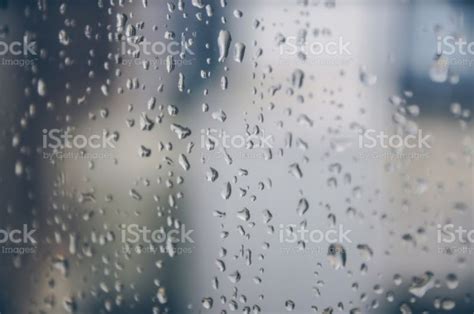 Rainy Window Wallpaper - 1024x678 - Download HD Wallpaper - WallpaperTip