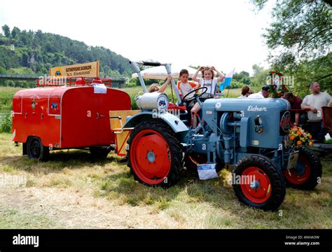 German bulldog hi-res stock photography and images - Alamy