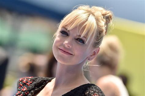 Anna Faris Once Shared That She Felt Humiliated Doing Her First Nude Scene In The House Bunny