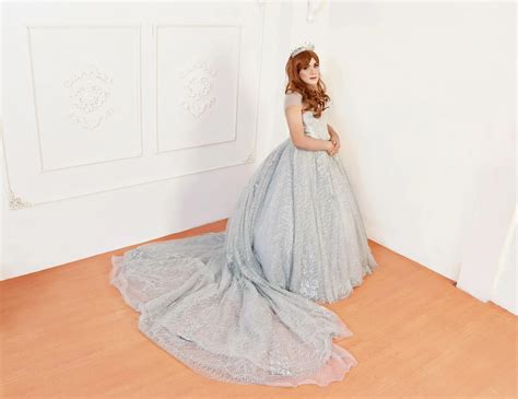 Please give me your honest opinion | Scrolller