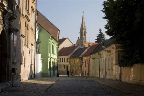 Bratislava Old Town | Travel Story and Pictures from Slovakia