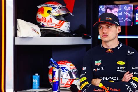 Verstappen A Virtu Lis Vegasban T Bbsz R Ment A Falnak Mint Egyenesen