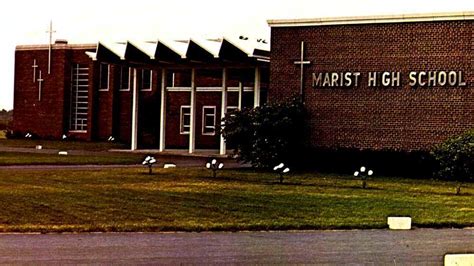 Marist High School (Chicago, Illinois)