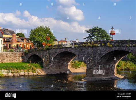 Bridge over river usk wales hi-res stock photography and images - Alamy