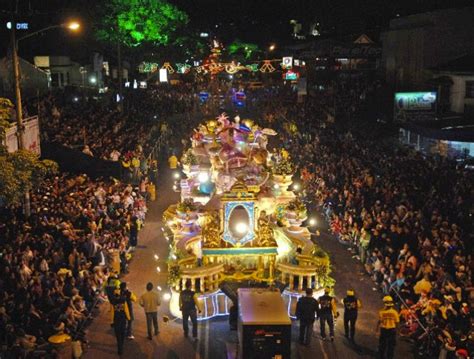 Tradiciones Y Costumbres De Costa Rica C37