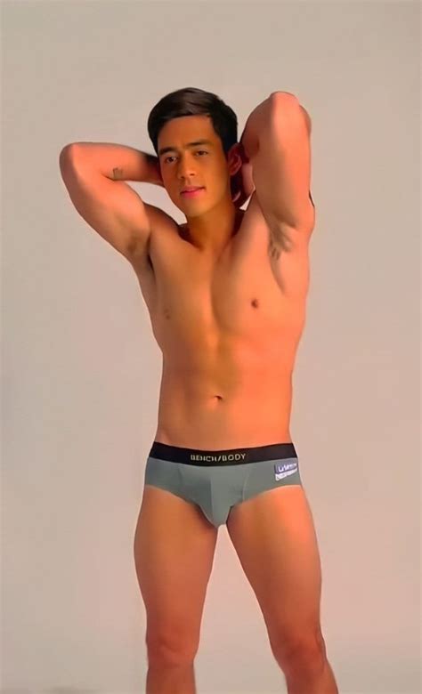 Hot Pinoy Celebrities On Twitter Hotpinoypix Yasser Mata On Doing