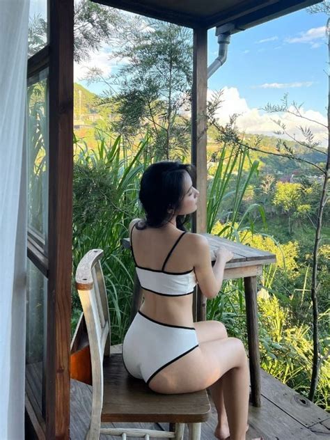 BỘ BIKINI PETTY BRAWEE THUN BASIC ĐEN TRẮNG