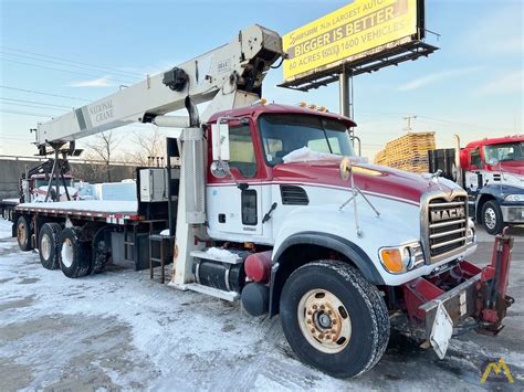 National 900a 26 Ton Boom Truck Crane Mounted On Mack Cv713 For Sale