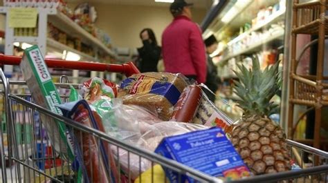 «Оборот розничной торговли в России за семь месяцев вырос на 1,6%» в ...