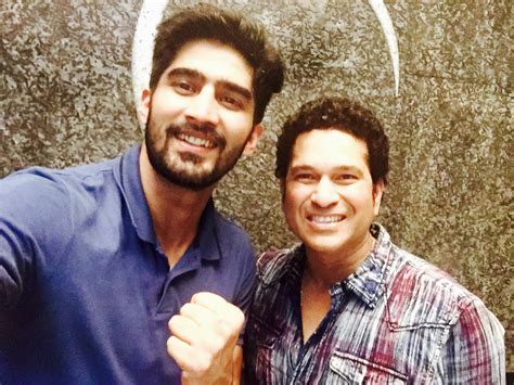 Sachin Tendulkar Birthday Vijender Singh Lead Sports Fraternity In