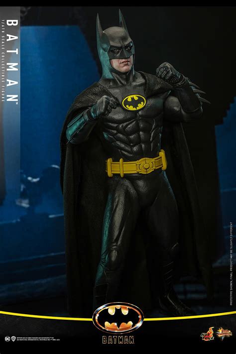 Hot Toys DC Comics Batman 1989 Batman 1 6 Scale HYPERTOYS