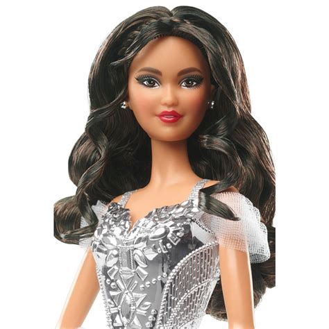 Кукла Барби 'Рождество-2021' (2021 Holiday Barbie), латиноамериканка ...
