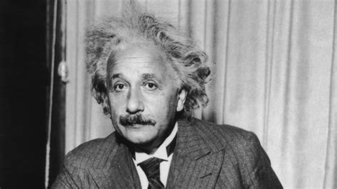 Einstein Bomba Atomica 11