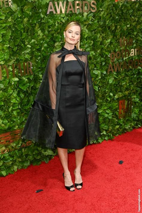 Margot Robbie Margotrobbieofficial Nude The Fappening Photo FappeningBook