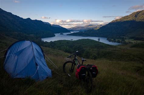 Wild camping at the top of Loch Lomond : r/Scotland