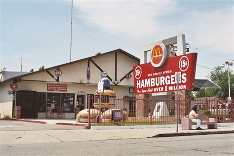 First McDonald's Franchise by Ray Kroc, April 15, 1955 | culinarylore.com