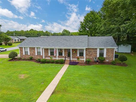 92 Pammara Ln Jackson TN 38305 Zillow