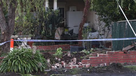 Fatal Crash Burwood Police Searching For 17 Year Old Alleged Driver