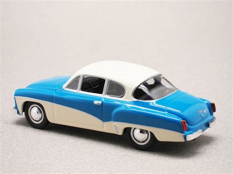 Wartburg Coupe Blue Maxichamps Minicarweb