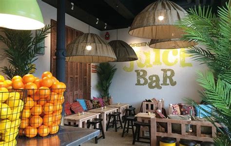 The Most Beautiful Interior Designs Of Fruit Juice Shop The