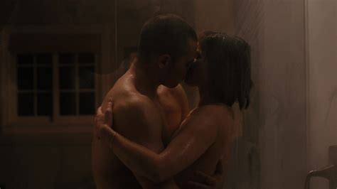 Nude Video Celebs Kristen Bell Sexy The Woman In The House Across The Street