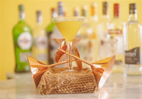 7 Hot Honey Cocktails For Sweet Sizzling Sips LoveToKnow