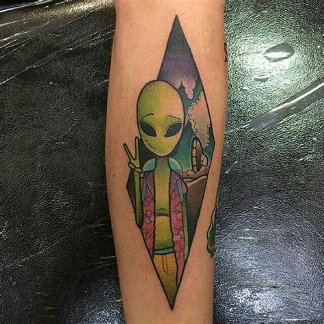 Pin By John On Cool Necklaces Tattoos Metal Tattoo Alien Tattoo