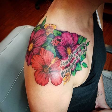 125+ Hibiscus Tattoos That Will Mesmerize People around You - Wild ...