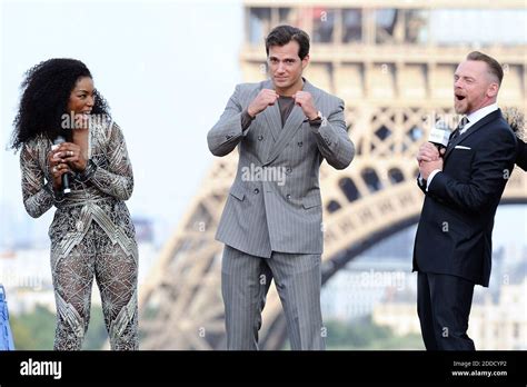 Angela Bassett Simon Pegg And Henry Cavill Attending The Global Premiere Of Mission Impossible