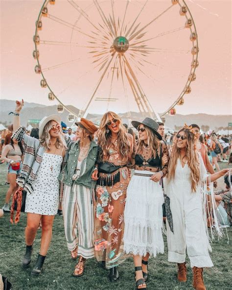 Check These Vibrant Looks Coachella The Capital Wheel Coachella