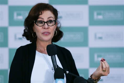 TSE SP julga Carla Zambelli por abuso de poder político