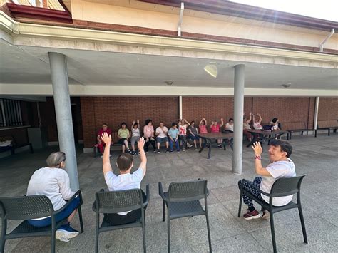 SESIÓN TERAPÉUTICA AL AIRE LIBRE Fundación Astier Centro San José