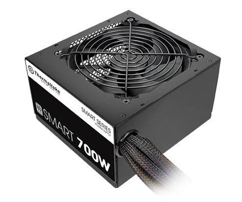 Smart 700W – Thermaltake USA