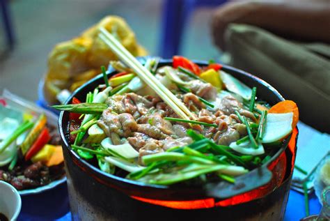 Food And Drink In Vietnam Guide To Eating Vietnamese Cooking Uncover Vietnam