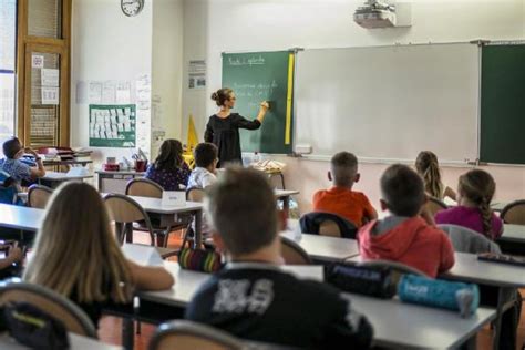 Bénin Un Directeur Dune école Primaire Arrêté Pour Viol Dune Des Maîtresses De Son école