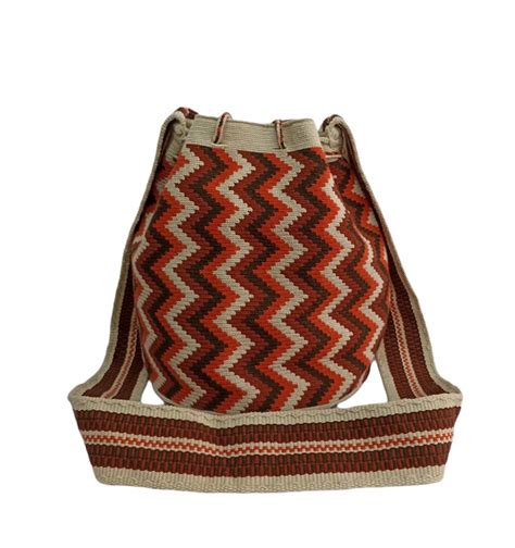 Quieres Un Bolso Mochila Wayuu Auténtico Te Enseñamos Cómo Elegir El