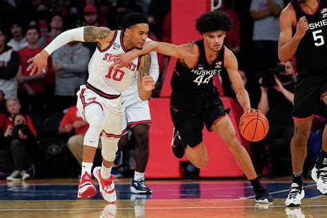 The Andre Jackson Experience Is Wild Spectacular Ride For Uconn Men