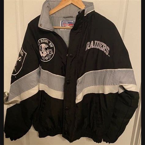 Vintage Oakland Raiders starter jacket in 2023 | Retro outfits, Stylish ...