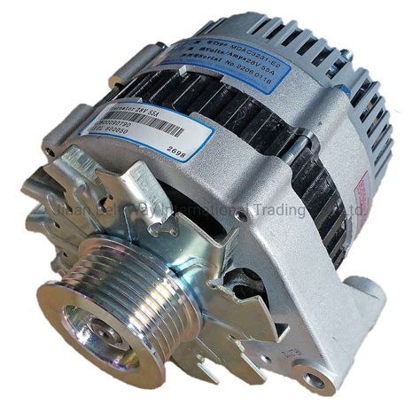 Sinotruk HOWO Truck Engine Parts 612600090790 Alternator Alternator