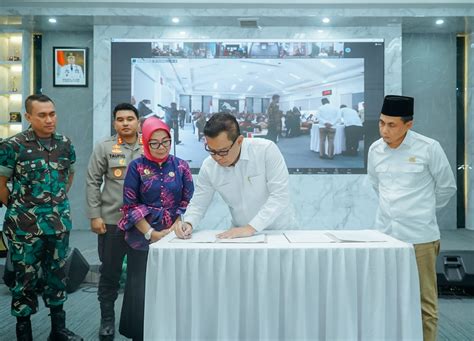 Pj Bupati Nizhamul Buka Forum Konsultasi Publik Rkpd Dan Rpjpd Batu