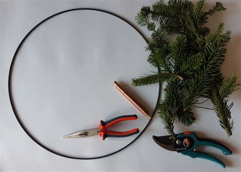 Diy Minimal Kerstkrans Voor Wonen Waar Je Blij Van Wordt