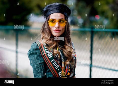 Hot Sexy Sarah Deniz Coleman Bikini Pics