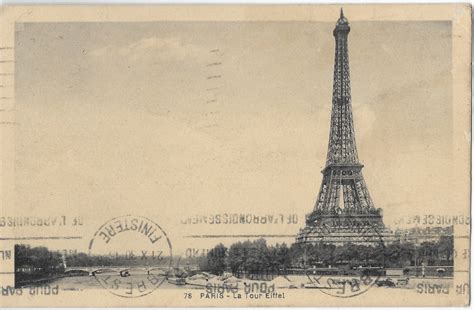 Paris La Tour Eiffel Carte Postale Ancienne Et Vue D Hier Et