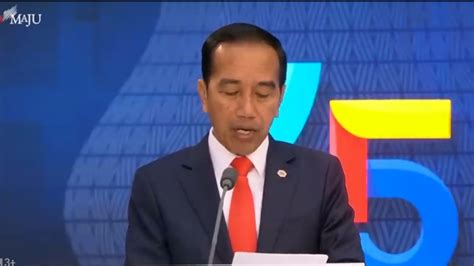 KTT Peringatan 45 Tahun ASEAN UE Presiden Jokowi Dorong Bangun