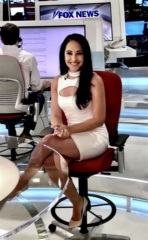 Emily Compagno Fox News R Hot Reporters