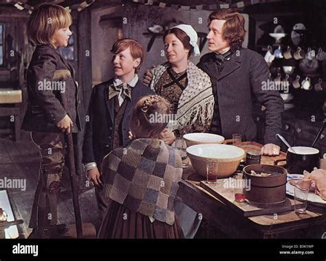 Page 2 - Scrooge High Resolution Stock Photography and Images - Alamy