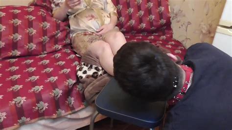 Husband Licks His Pregnant Wife S Feet While She Chatted With Her Lover Free Porn Videos YouPorn