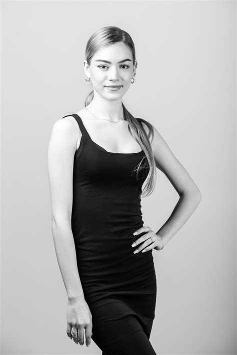 Marina Stanciu - Teatrul Național de Operetă și Musical Ion Dacian