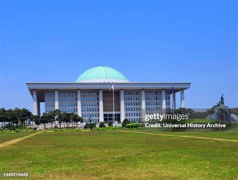 Korea National Assembly Proceeding Hall Photos And Premium High Res Pictures Getty Images