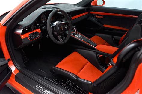 Share 175+ images porsche 911 gt3 rs interior - In.thptnganamst.edu.vn